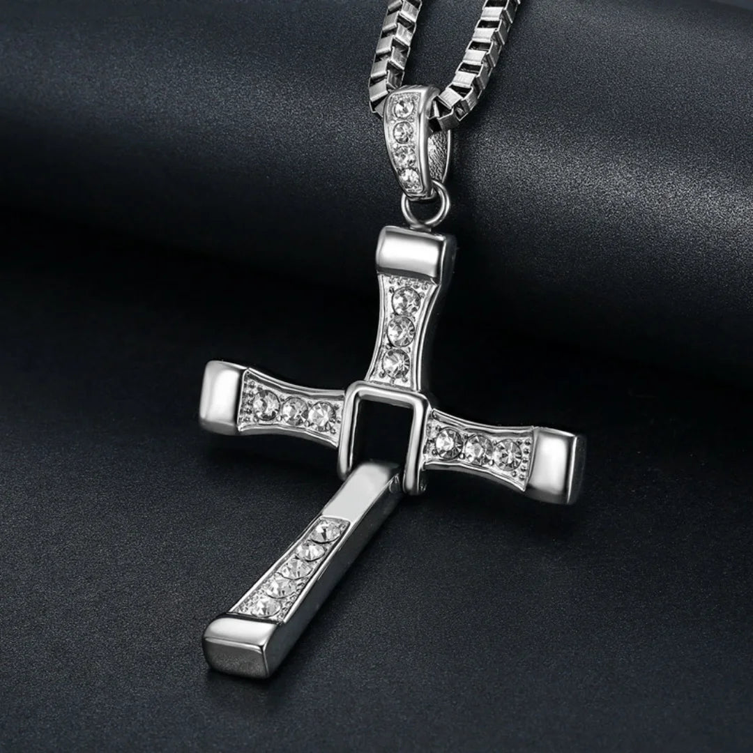Crystal Jesus; Men's pendant necklace; regalo; joyería