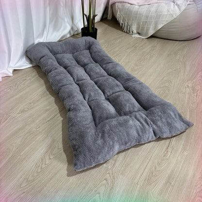 Cama para perros de tamaño grande, ideal para invierno. Mantiene el calor, es de doble cara y sirve como colchón relajante antiestrés.