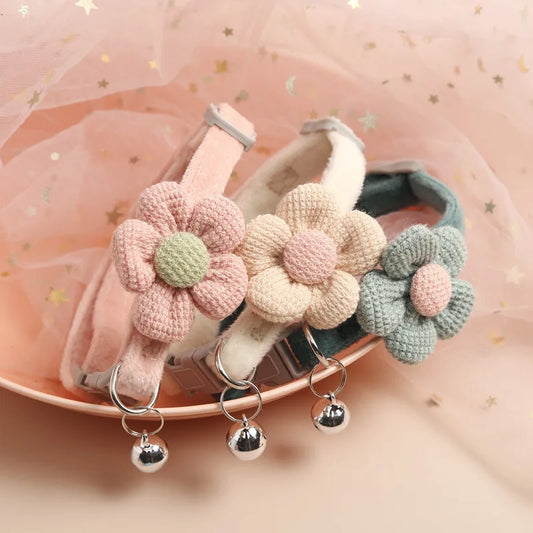 Cojín de flor de peluche suave para decorar el hogar