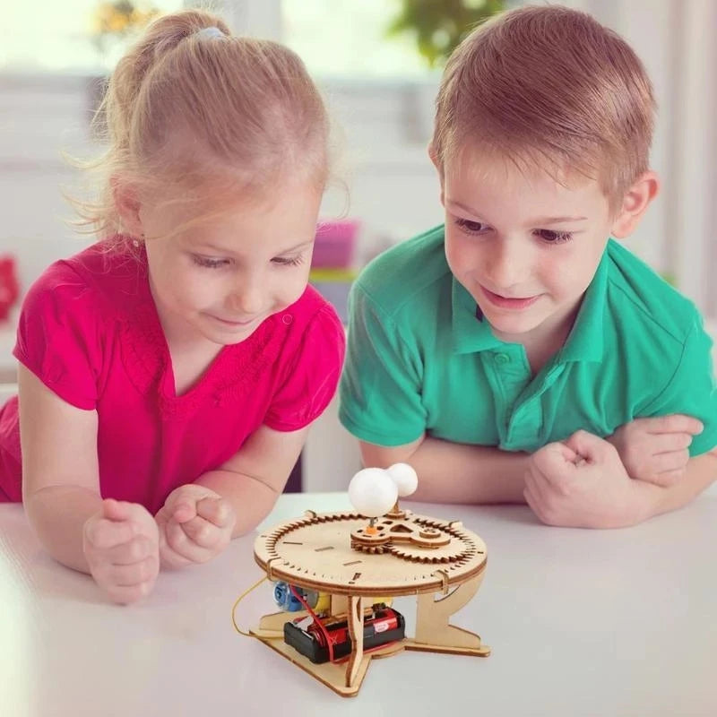 Puzzle educativo STEM del sistema solar en madera