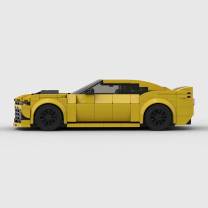 Coche deportivo Camaro MOC con bloques de construcción