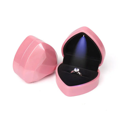 Caja de joyería con luz LED para anillos, collares y regalos