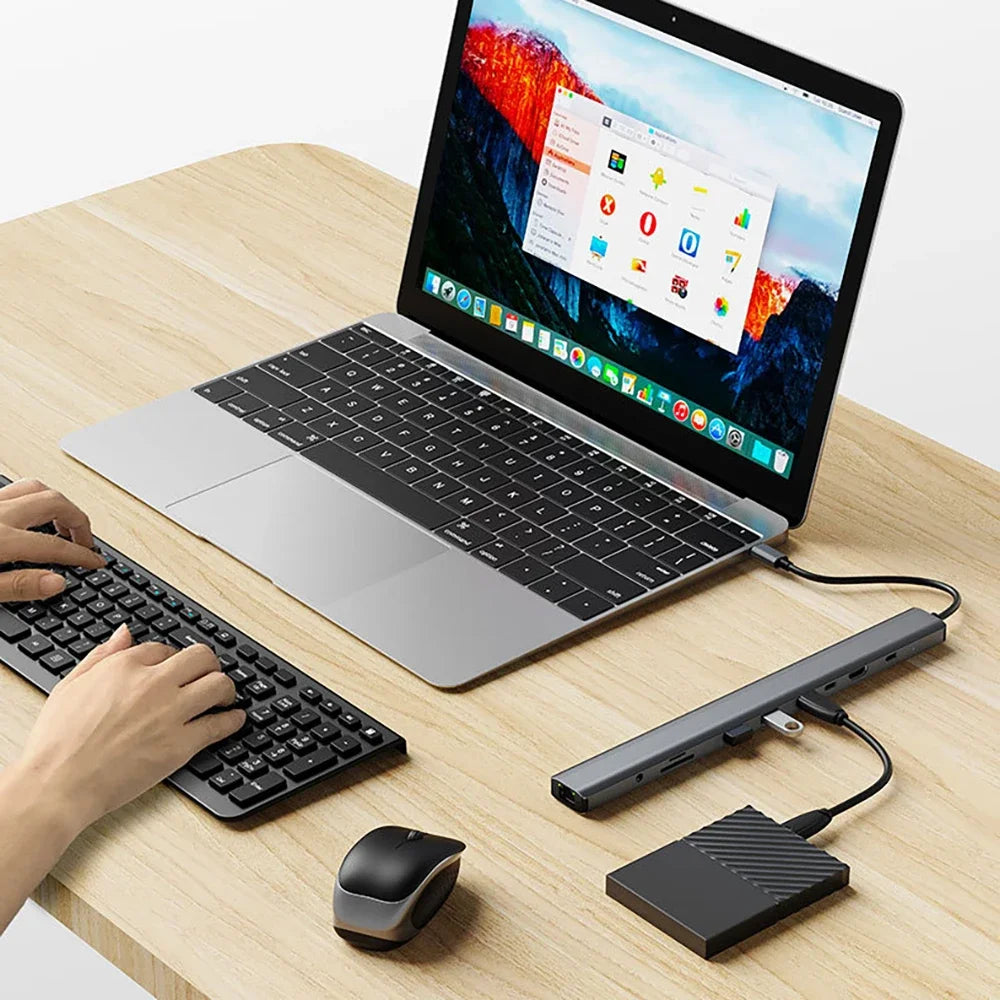 Hub USB-C 10 en 1 de aluminio con HDMI 4K y carga PD 100W