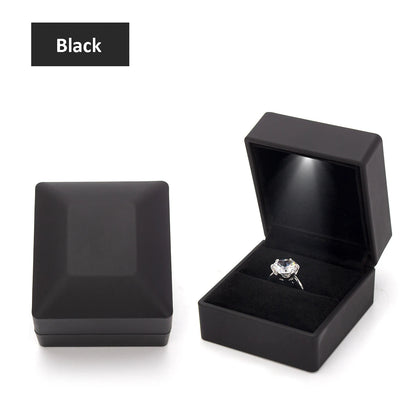 Caja de joyería con luz LED para anillos, collares y regalos