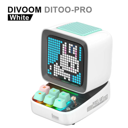 Altavoz Bluetooth retro Divoom Ditoo Pro con pantalla pixel art